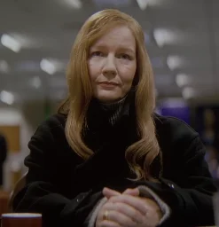 Eva Stratt